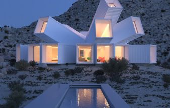 7 Exceptional Homes Built Into the Desert Blending Luxury with Nature